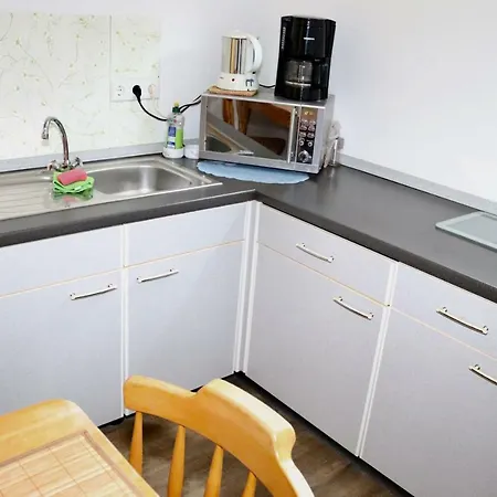 Διαμέρισμα Ruhig-gelegen-ferienwohnung-klein-denkte *